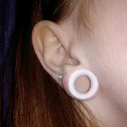 2 Pcs Silicone Comfortable Thin Double Flared Ear Plugs Flesh Tunnel Ear Gauge Expander Stretcher Earlets Earrings Ear Piercing